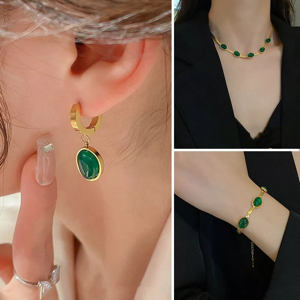 Get 2 Crystal Stone Holder Necklace